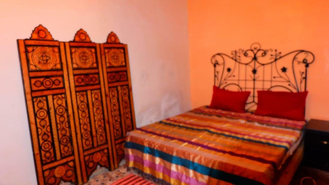 Mille Et Une Nuit Meknès Buitenkant foto